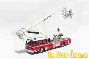 Coffret DENNIS F125 Simon Snorkel 
