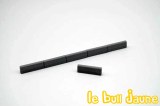 Bordure haute de trottoir, gris