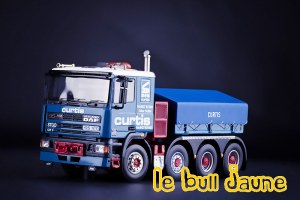 DAF 95 Sarens Curtis 