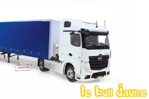 MB Actros blanc 1/24°